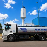 Caminhao de agua potavel da WSJ Transporte e Locacoes no bairro Trevisa em Campo Grande/MS!