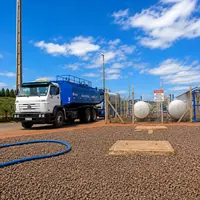 Caminhao pipa azul da WSJ Transporte e Locacoes no bairro Trevisa em Campo Grande/MS!