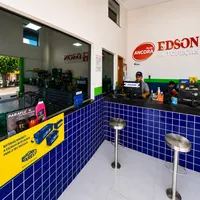 Balcão de atendimento e interior da Edson Auto Peças no Cristo Rei em Várzea Grande/MT!