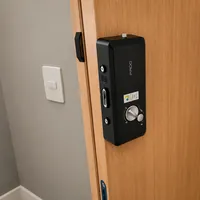 Servico de instalacao de fechadura digital Pado no Chaveiro Click no Centro em Cuiaba/MT!