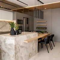 Ilha de cozinha em mármore da Decorativa Mármores e Granitos no Jardim Jockey Club em Cuiabá/MT!
