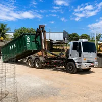 Caminhão poliguindaste da Concrearte Fabricação de Artefatos de Cimento em Ji-Paraná/RO!