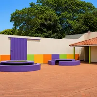 Área de recreação externa da Escola Manoel de Barros na Vila Almeida Lima em Campo Grande/MS!