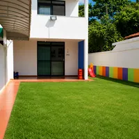 Área verde e gramado externo da Escola Manoel de Barros na Vila Almeida Lima em Campo Grande/MS!