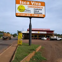 Fachada e totem da Isca Viva Boa Pesca e Lanchonete no Indubrasil em Campo Grande - MS.